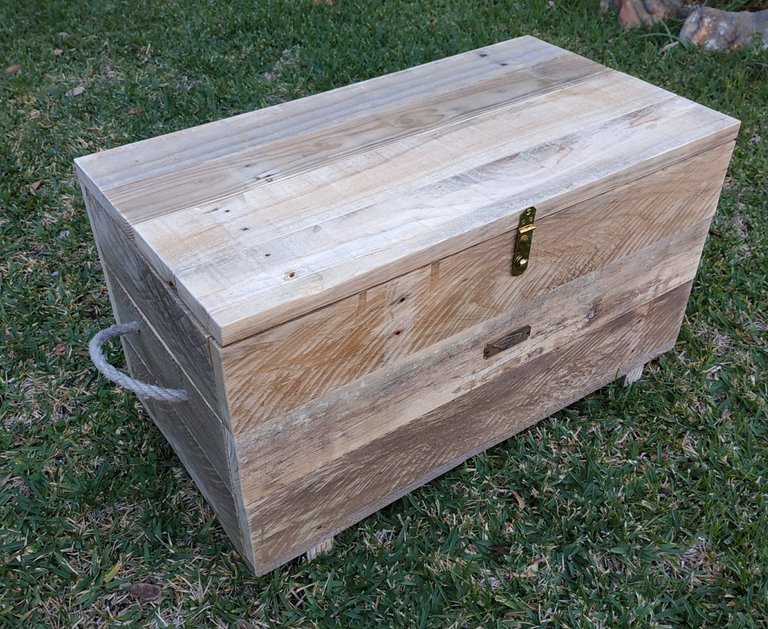 Storage Box with Lockable Lid